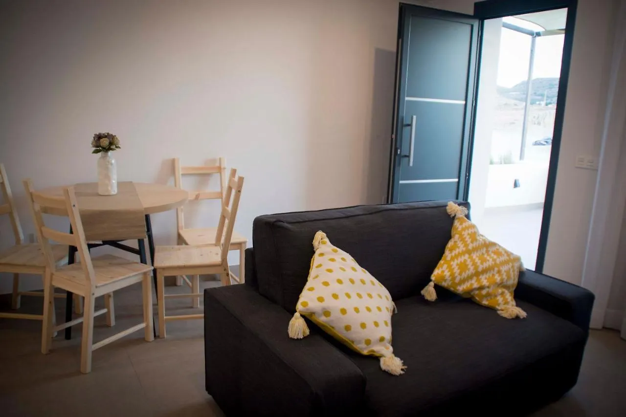 Apartamentos Madreselva Fernan Perez Spain