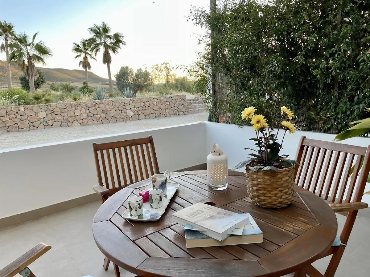 Apartamentos Madreselva Fernan Perez
