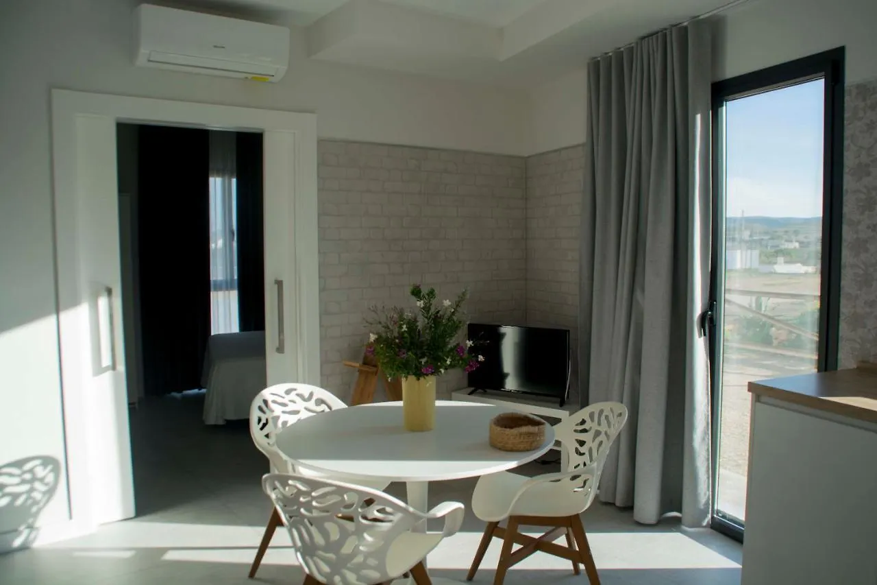 Apartamentos Madreselva Fernan Perez 0*,  스페인