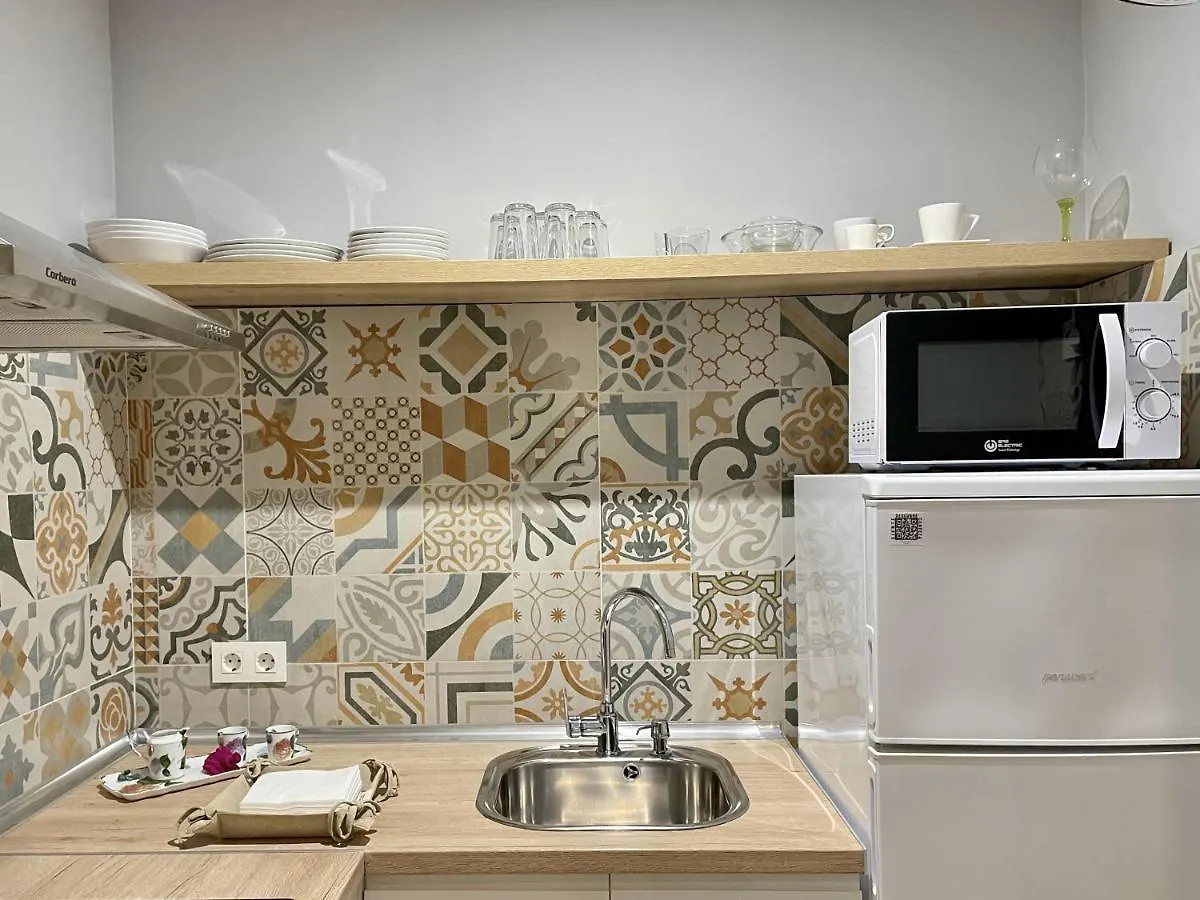 Apartamentos Madreselva Fernan Perez 0*,
