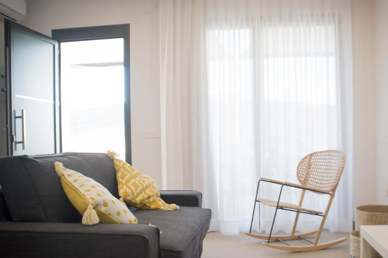 아파트 Apartamentos Madreselva Fernan Perez 스페인