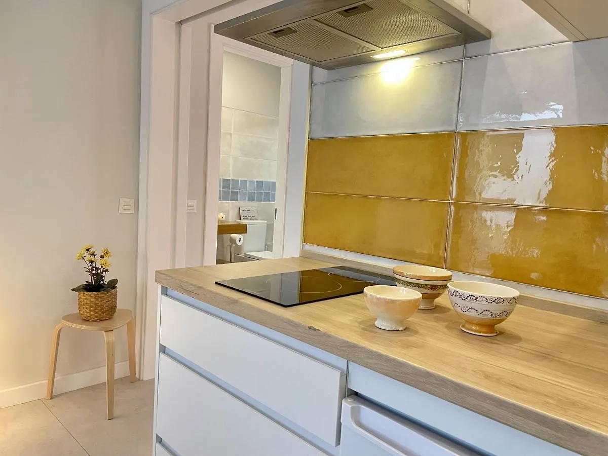 Apartamentos Madreselva Fernan Perez