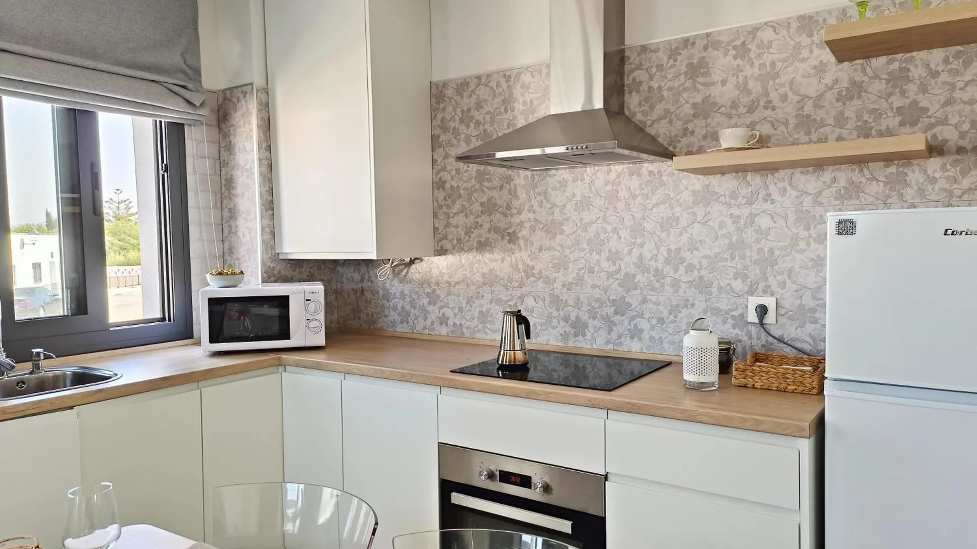 Apartamentos Madreselva Fernan Perez 아파트