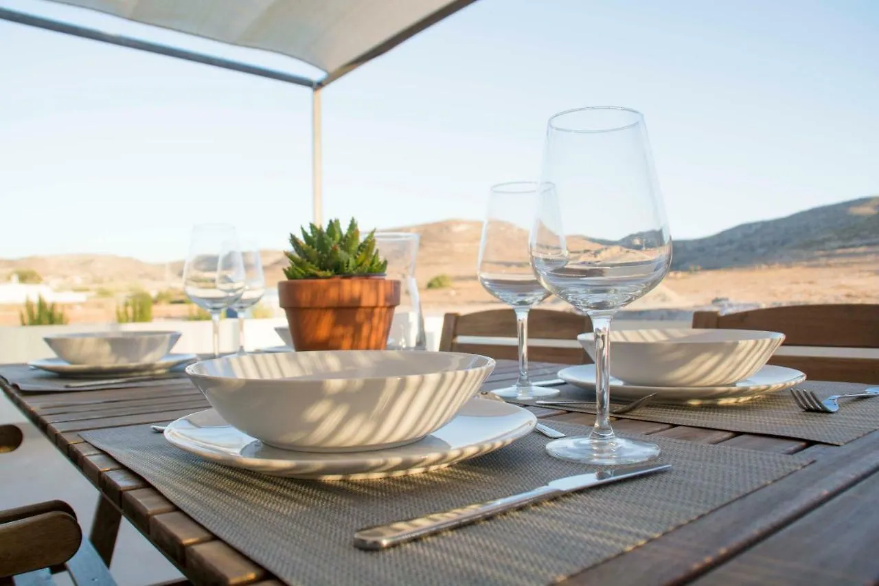 Apartamentos Madreselva Fernan Perez 아파트